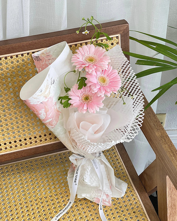 Sweet Blush Gerbera